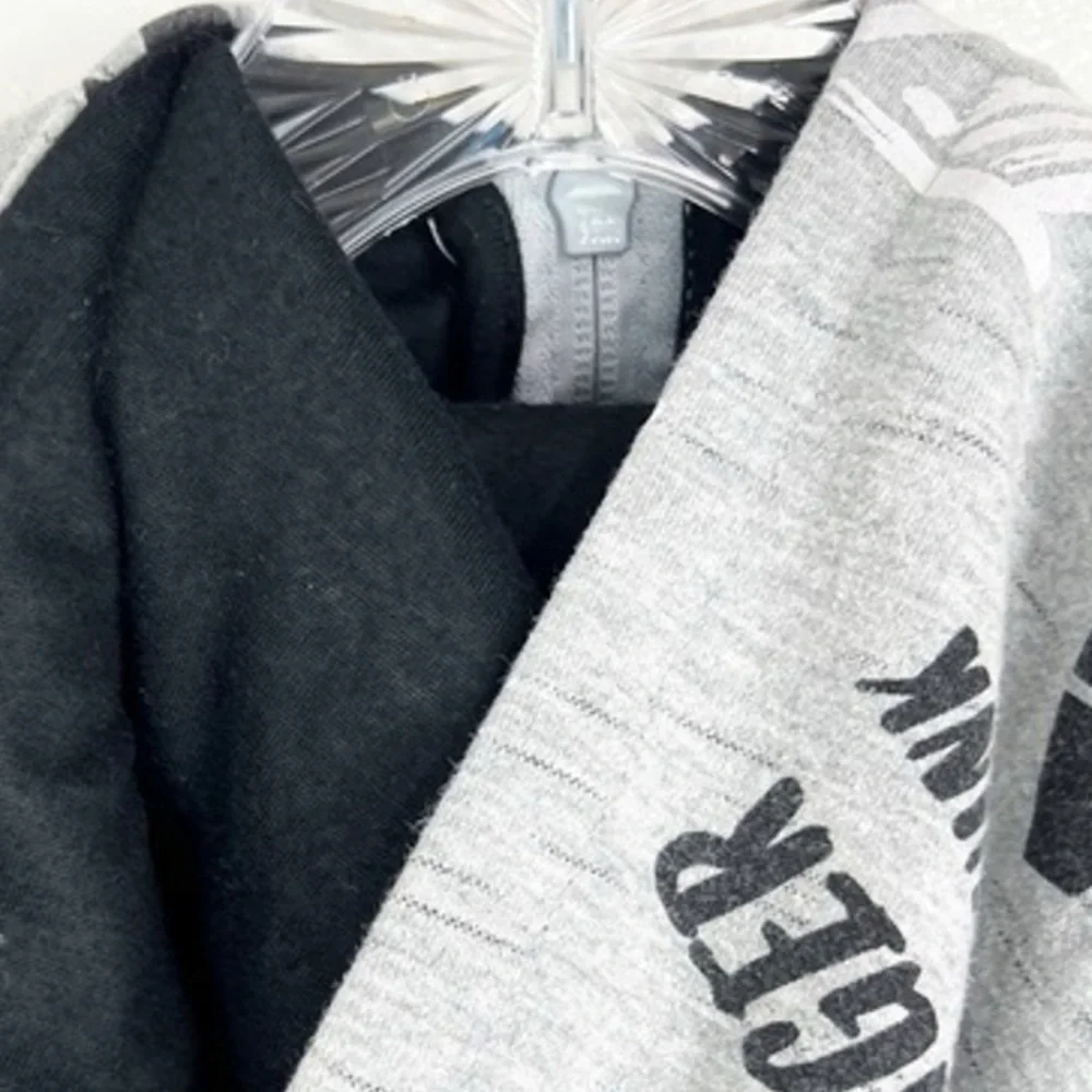 ✨ Star Wars Kids Gray & Black Baby Yoda Grogu Mandalorian Hooded Zipper Jacket 6